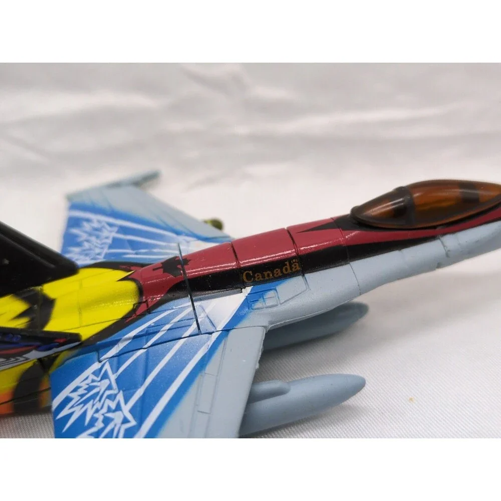 4D Master Canada 720 Fighter Jet Plane Model 5